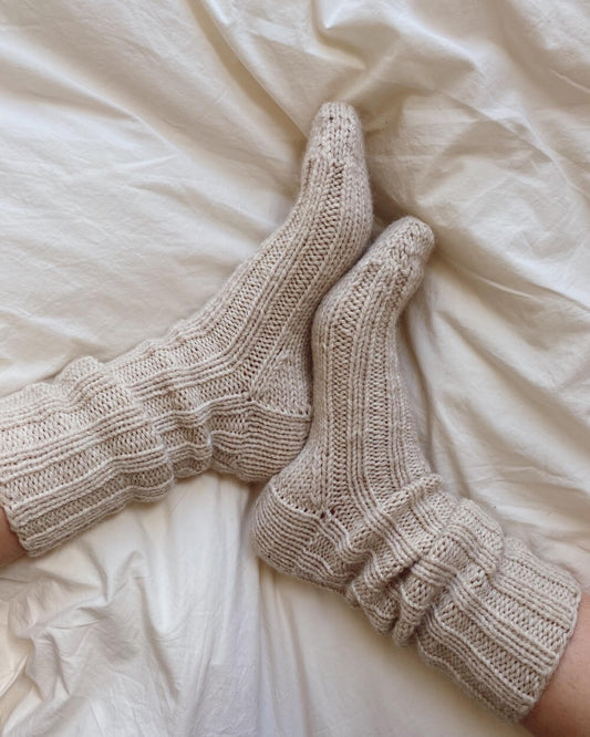 Sunday Socks | PetiteKnit Printed Knitting Pattern