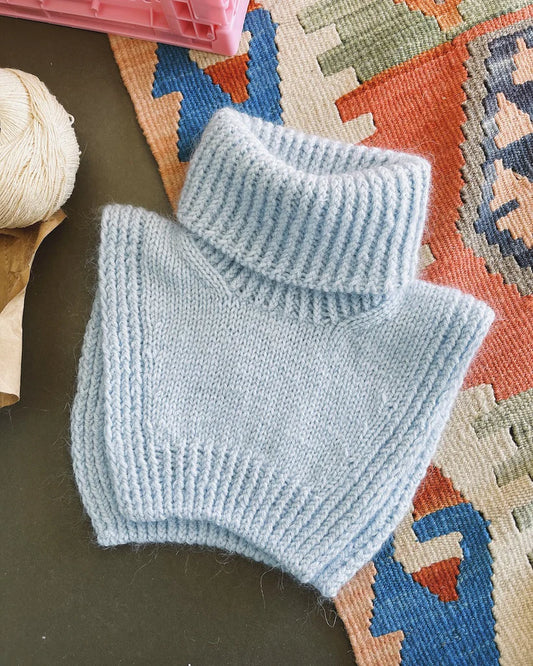 Terrazzo Neck Junior | PetiteKnit Printed Knitting Pattern