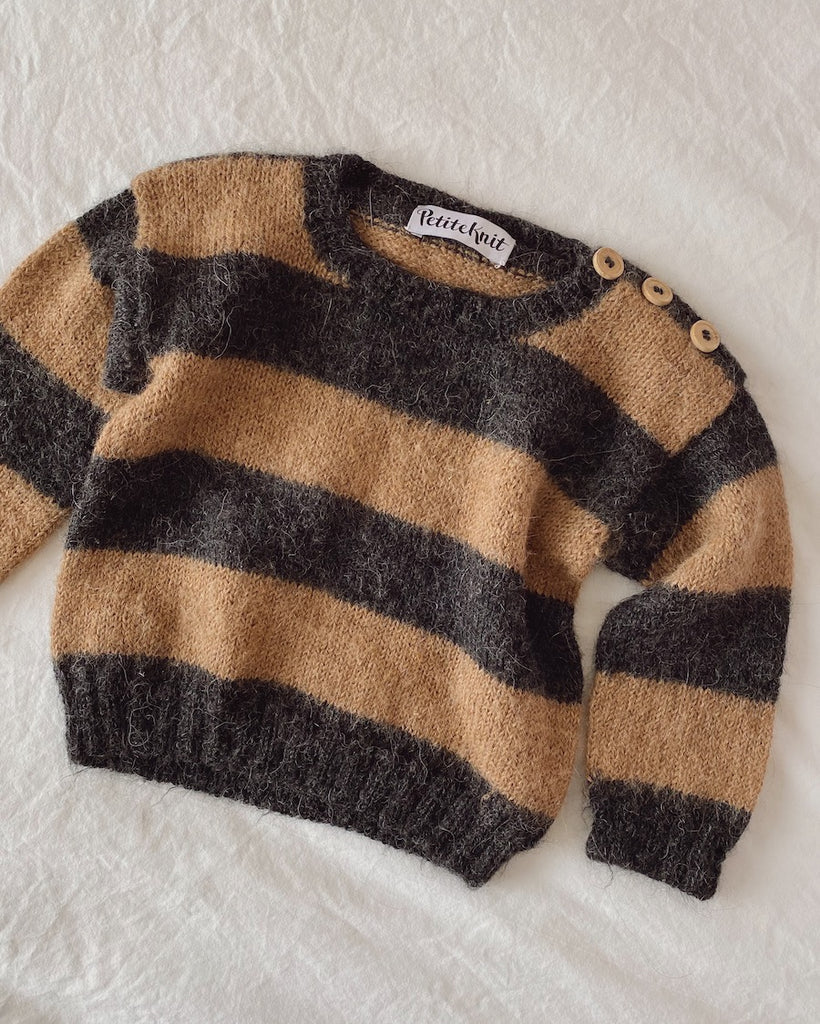 Wilfred's Sweater | PetiteKnit Printed Knitting Pattern